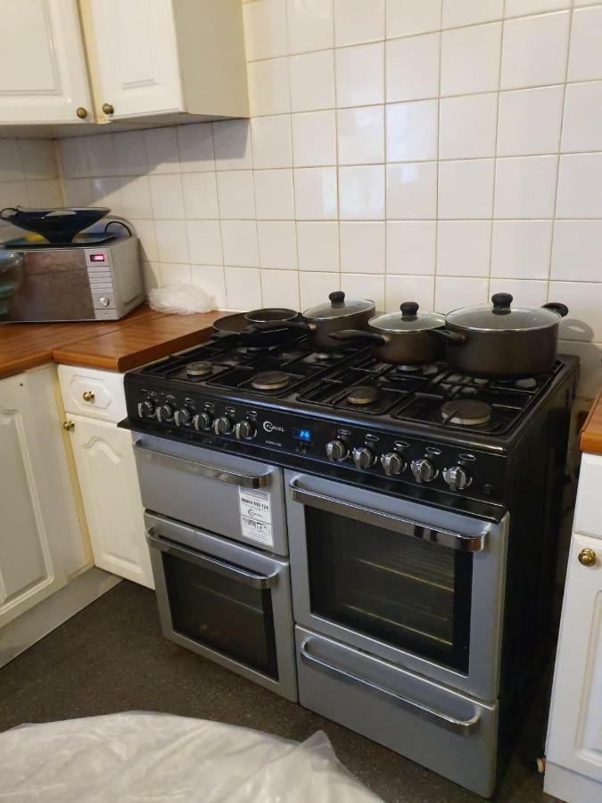 Chaps Guesthouse Саутхамптън Екстериор снимка